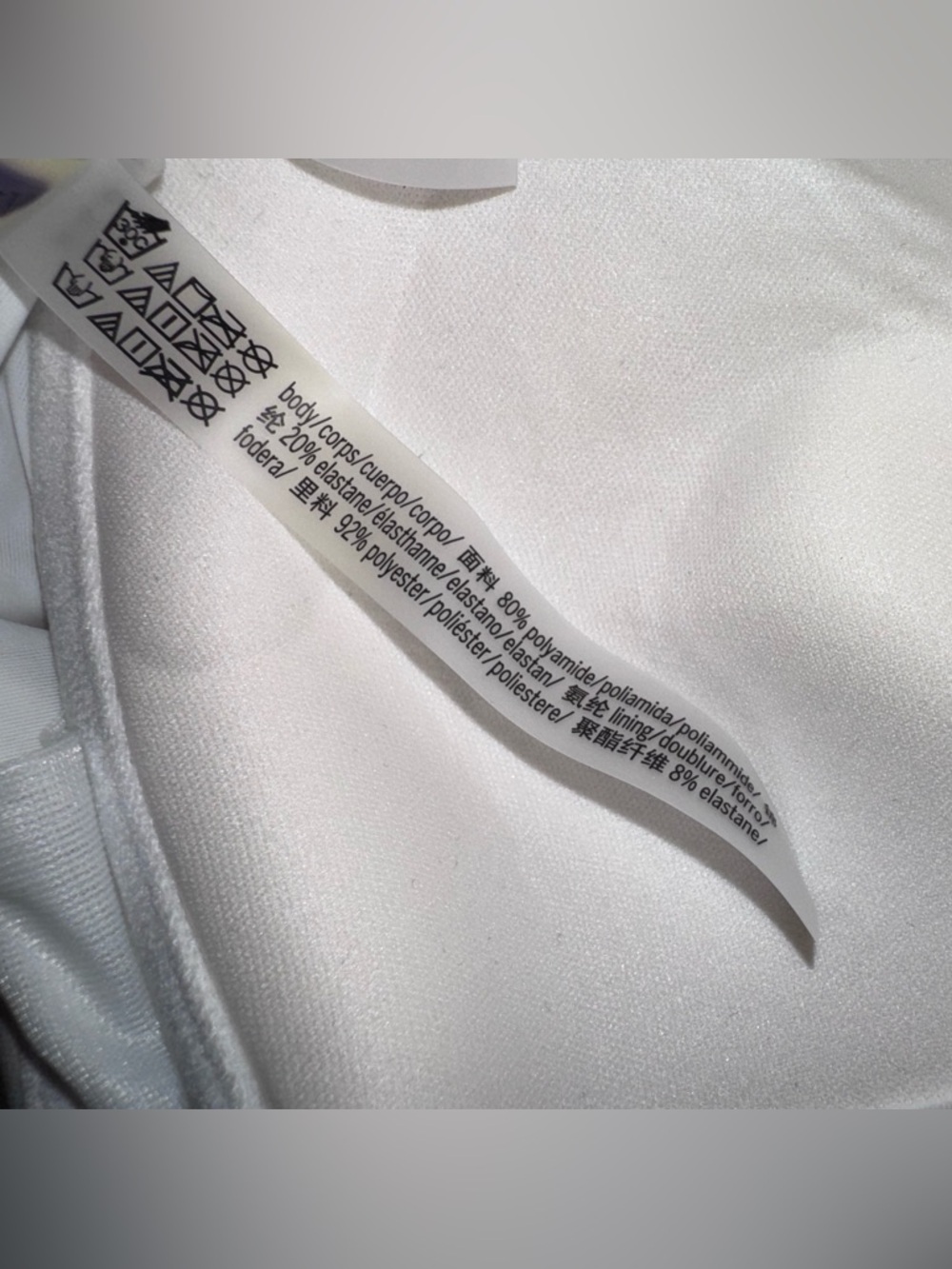 Victoria's Secret
NWOT Victoria's Secret White
Bandeau Tankini Top, Size 36B - Picture 13 of 16